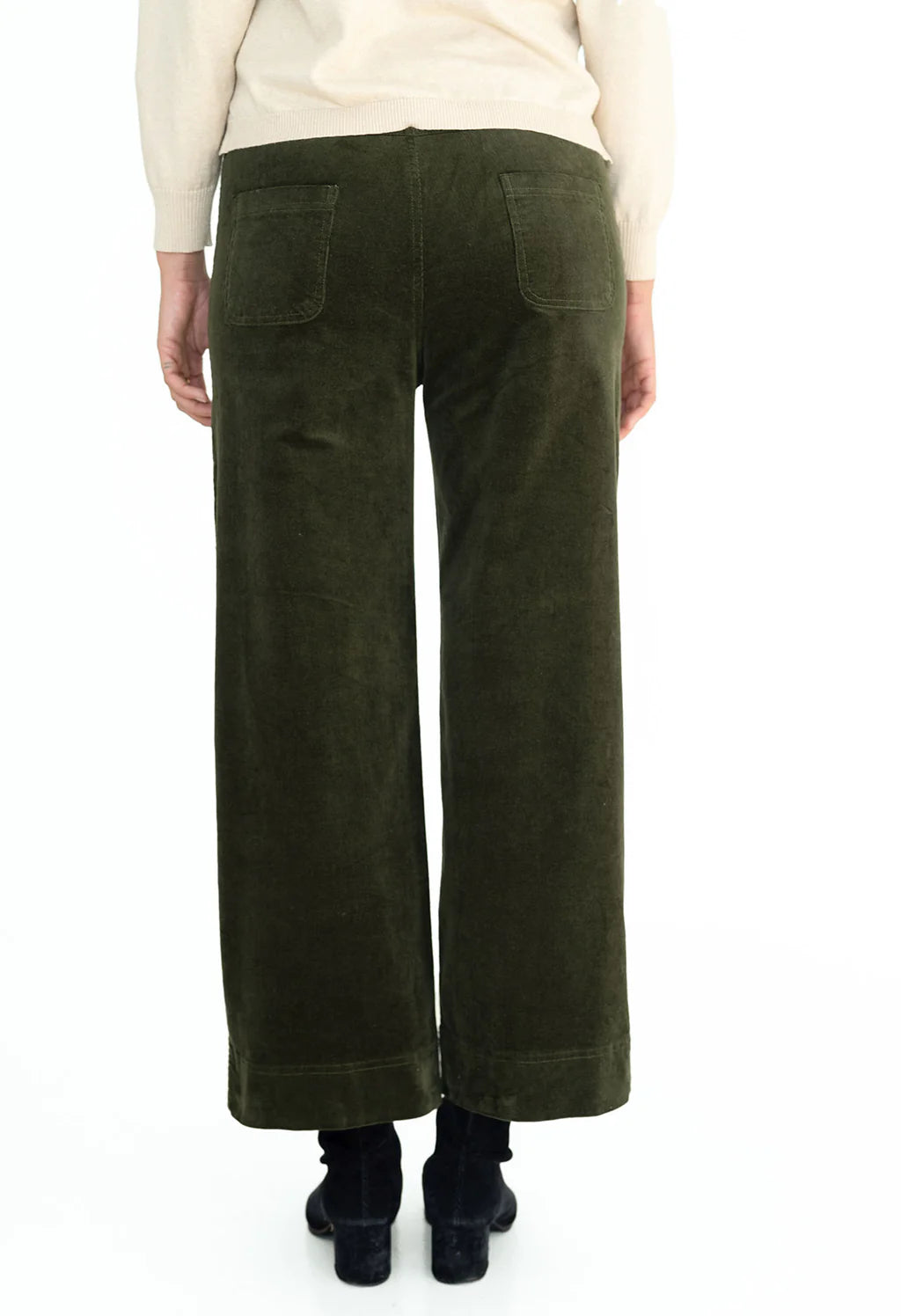 Humidity Fleetwood Cord Pant in Moss