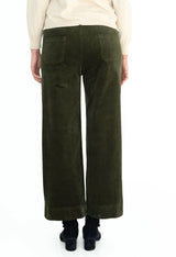 Humidity Fleetwood Cord Pant in Moss