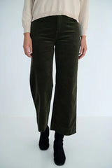 Humidity Fleetwood Cord Pant in Moss