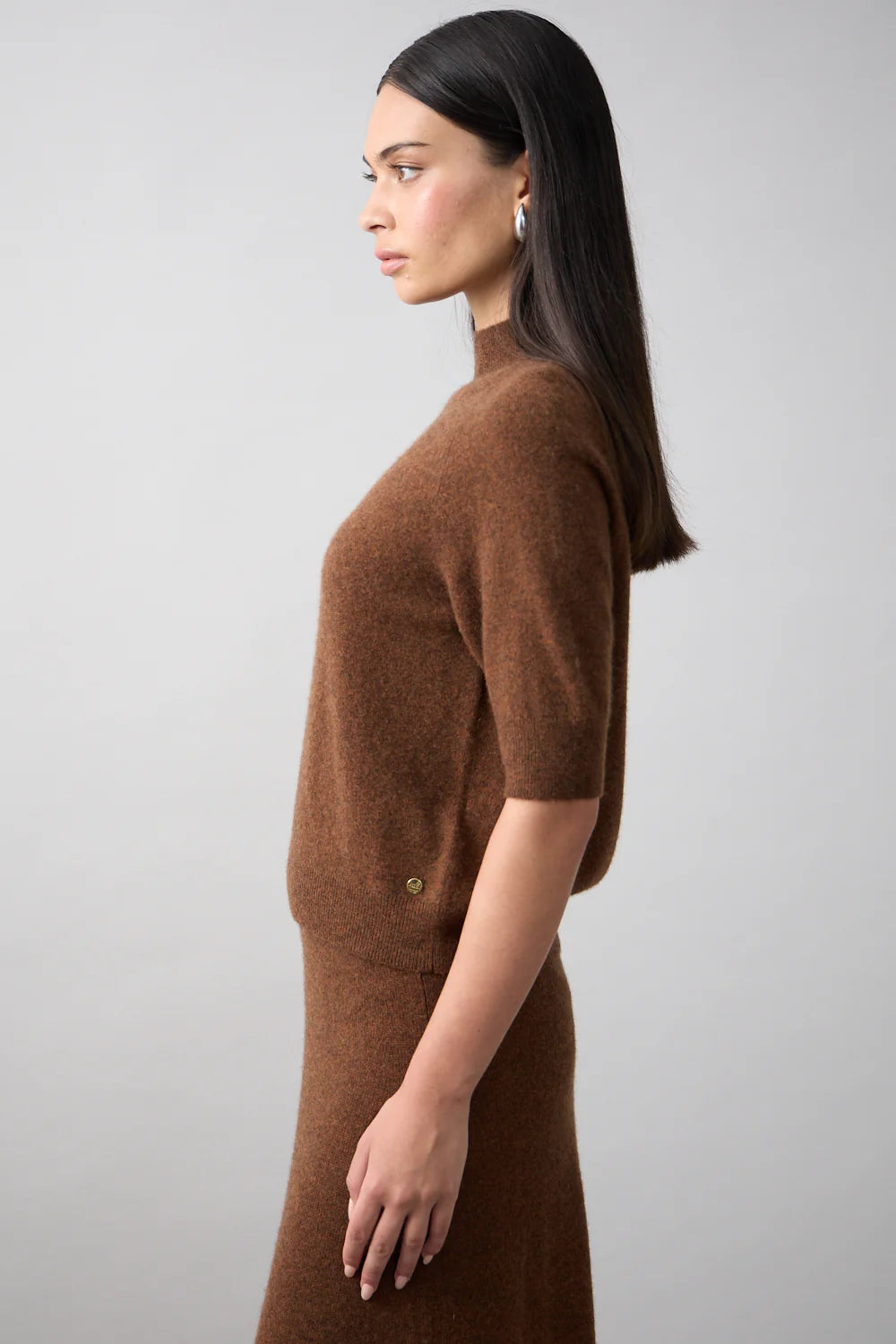 Remi Mock Neck Cashmere Top Umber
