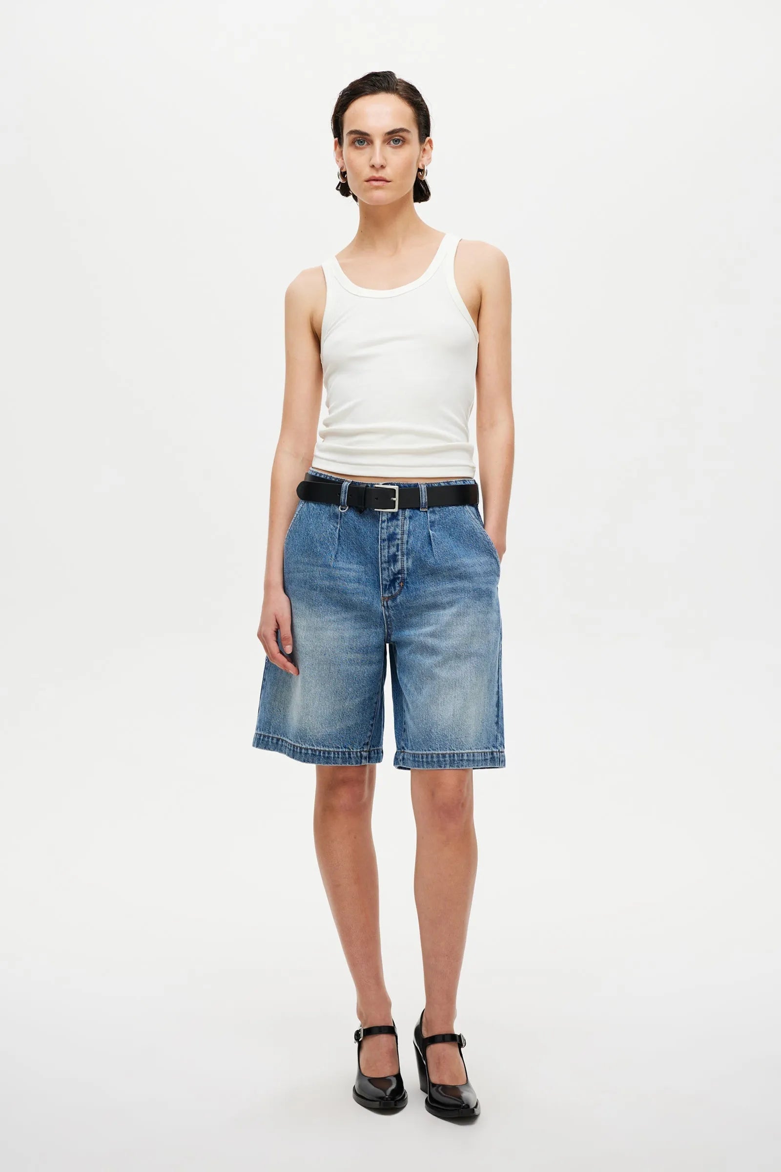 Neuw Echo Relaxed Short Sonic