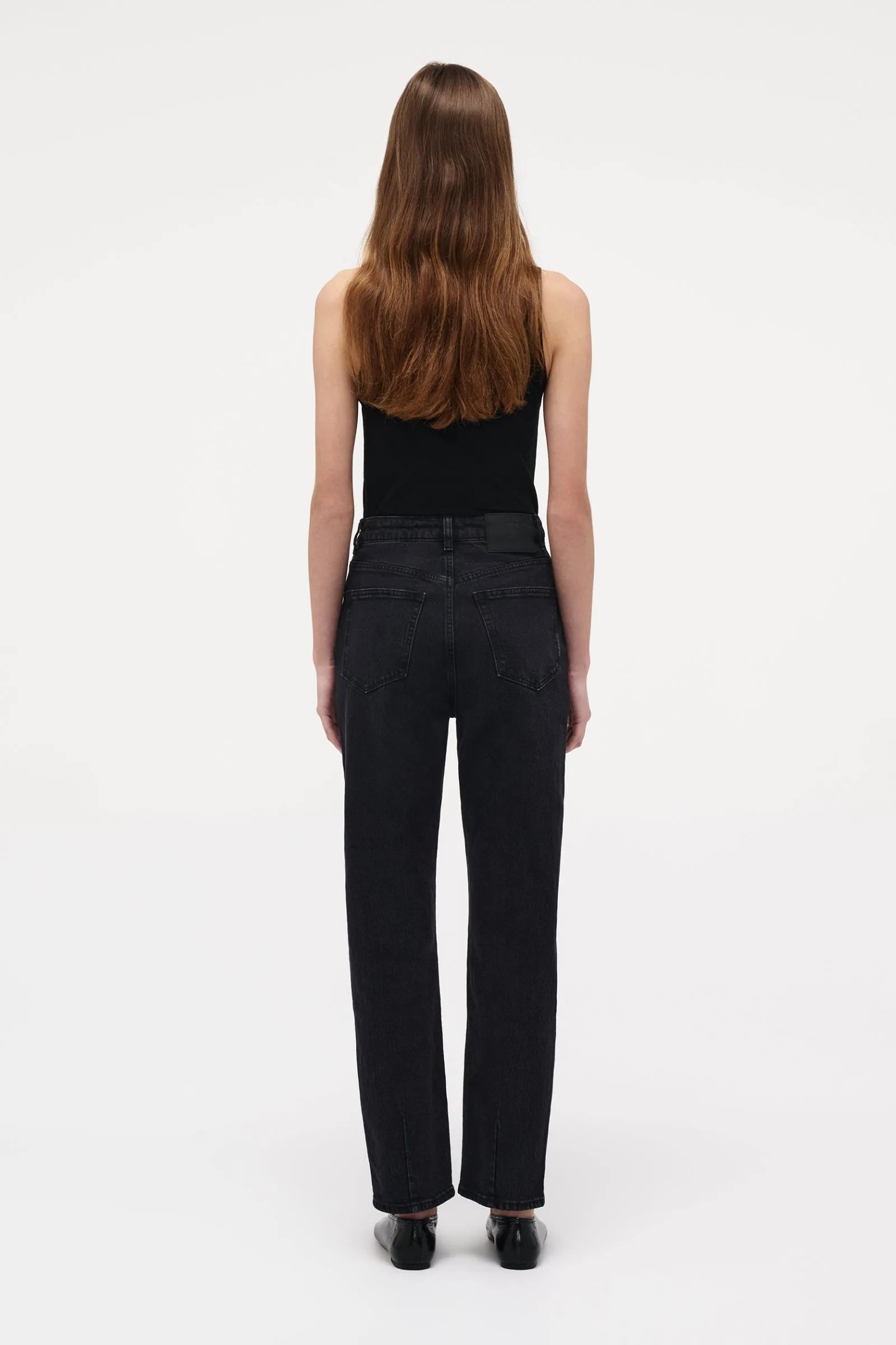Nico Straight Jeans Blackout 30 Inch Length