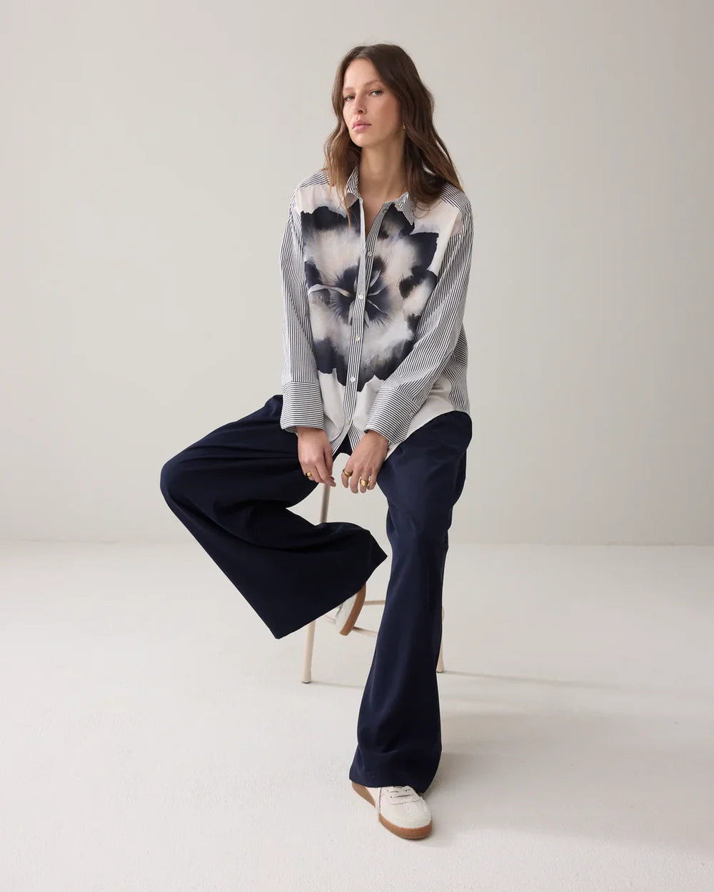 Big Flower Shirt Navy Stripe