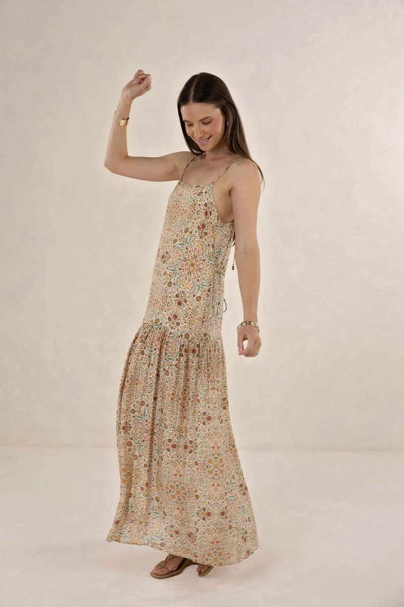 Izra Maxi Dress Almond Print