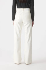 Cindy Bootleg Jean Soft White