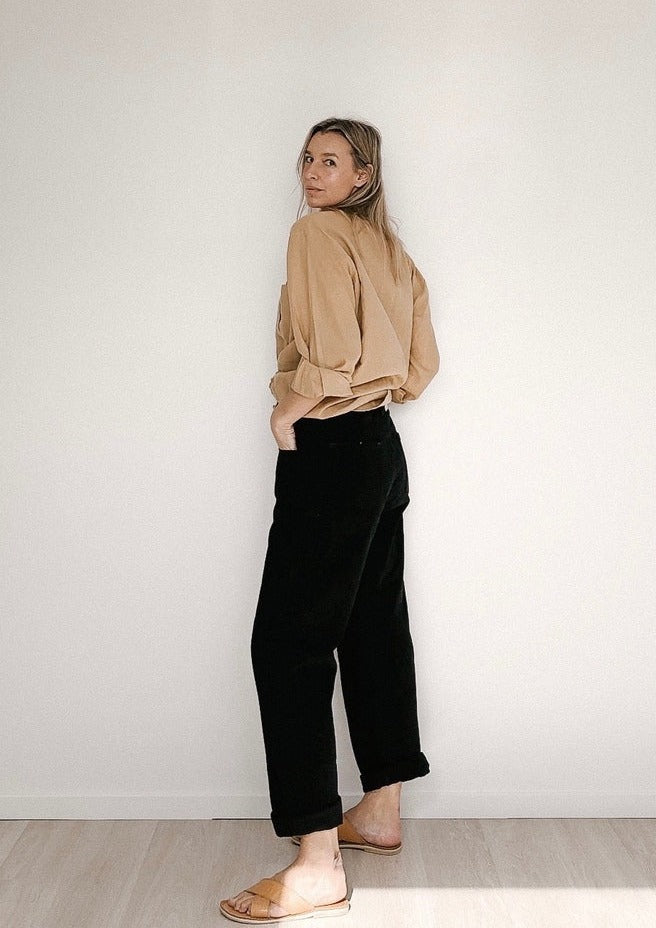 Le Edit Mom Jeans In Black