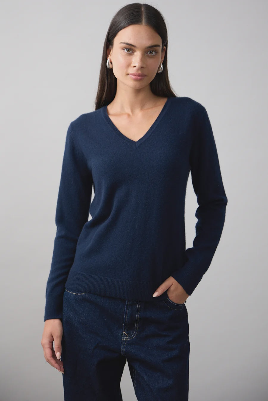 Mia Fratino Essential Slim Vee French Navy