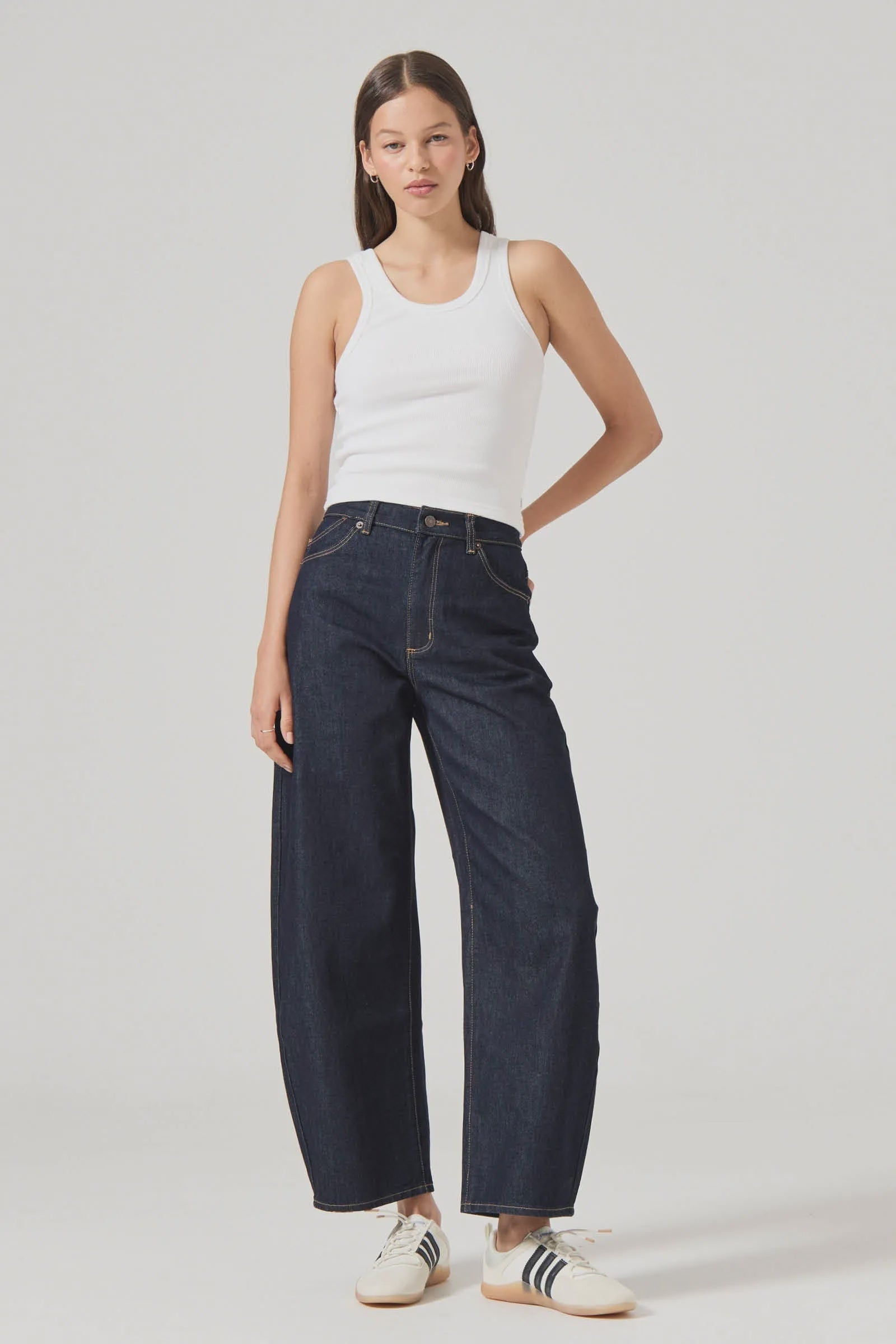 Gigi Barrel Super Rinse Denim