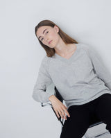 Yerse V Neck Wool Sweater In Light Grey