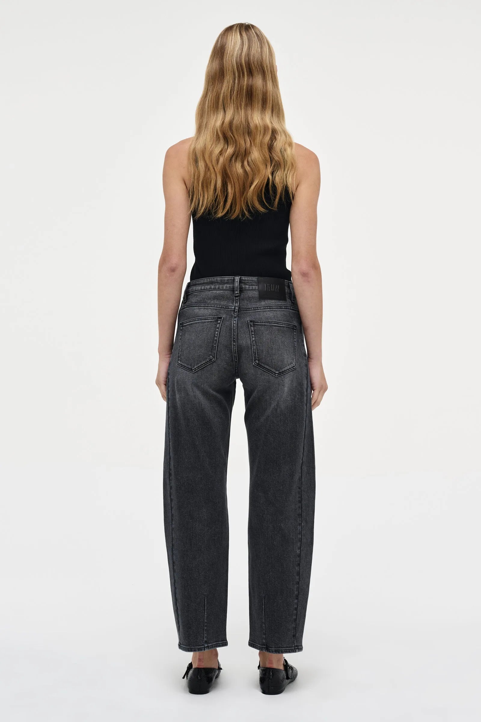 Amber Barrel Washed Black