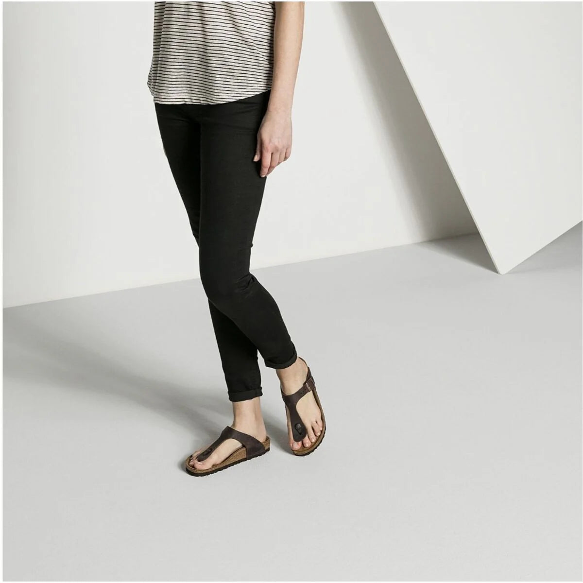 Birkenstock Gizeh BS Regular in Black