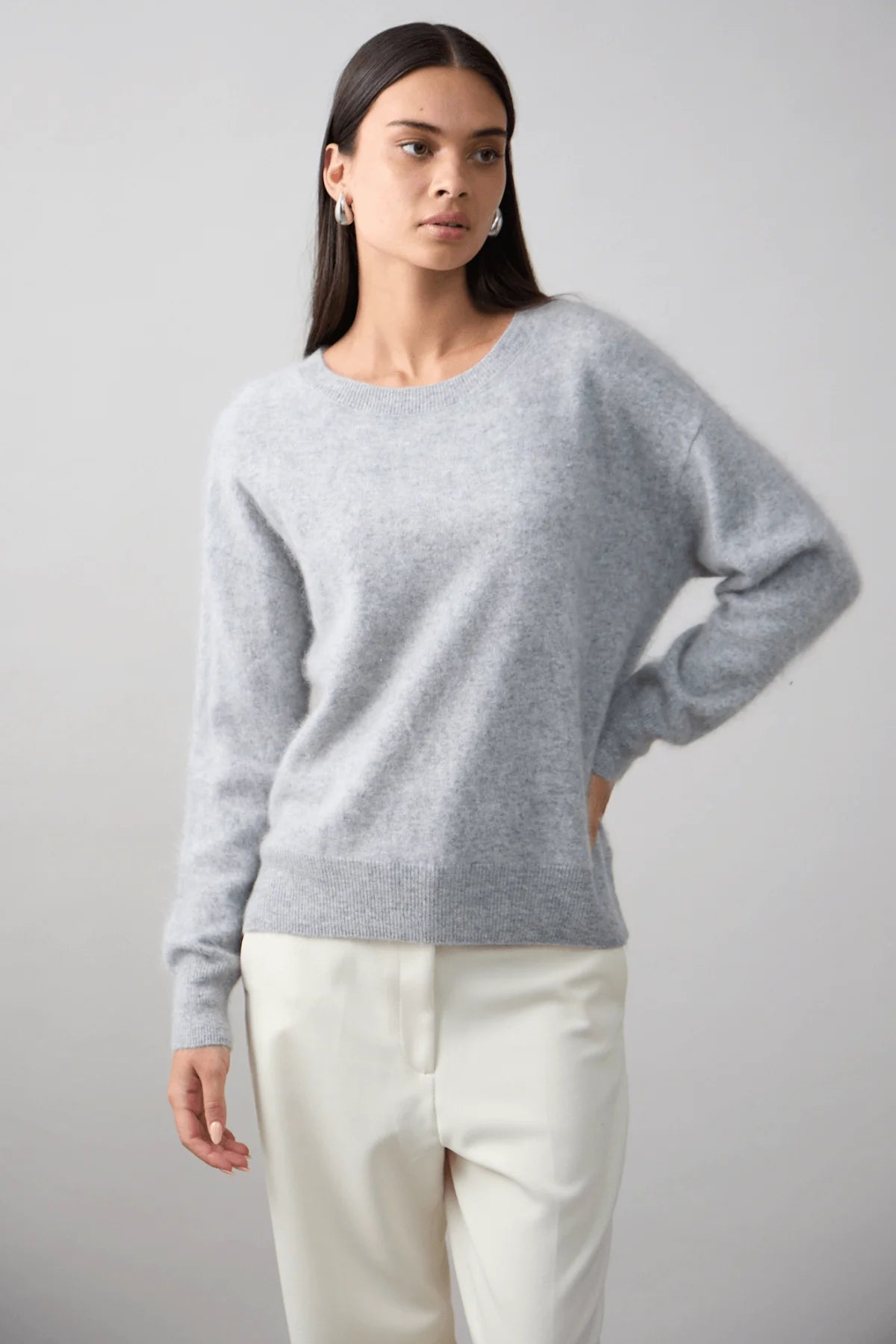 Cyra Crew Top Silver