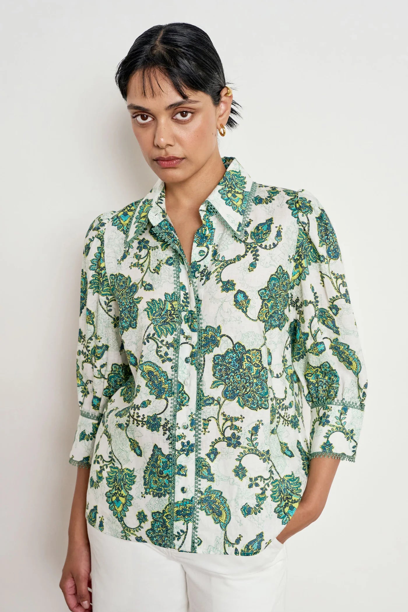Serenade Top Garden Paisley
