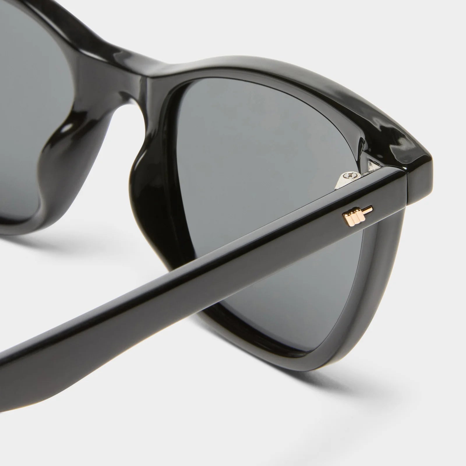 Le Specs Nonsensical Sunglasses Black