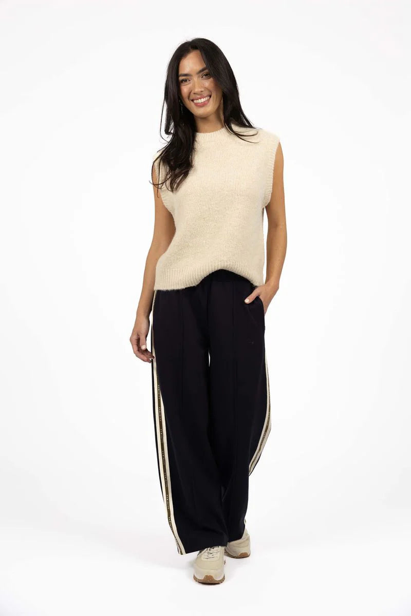 Roca Pant Black