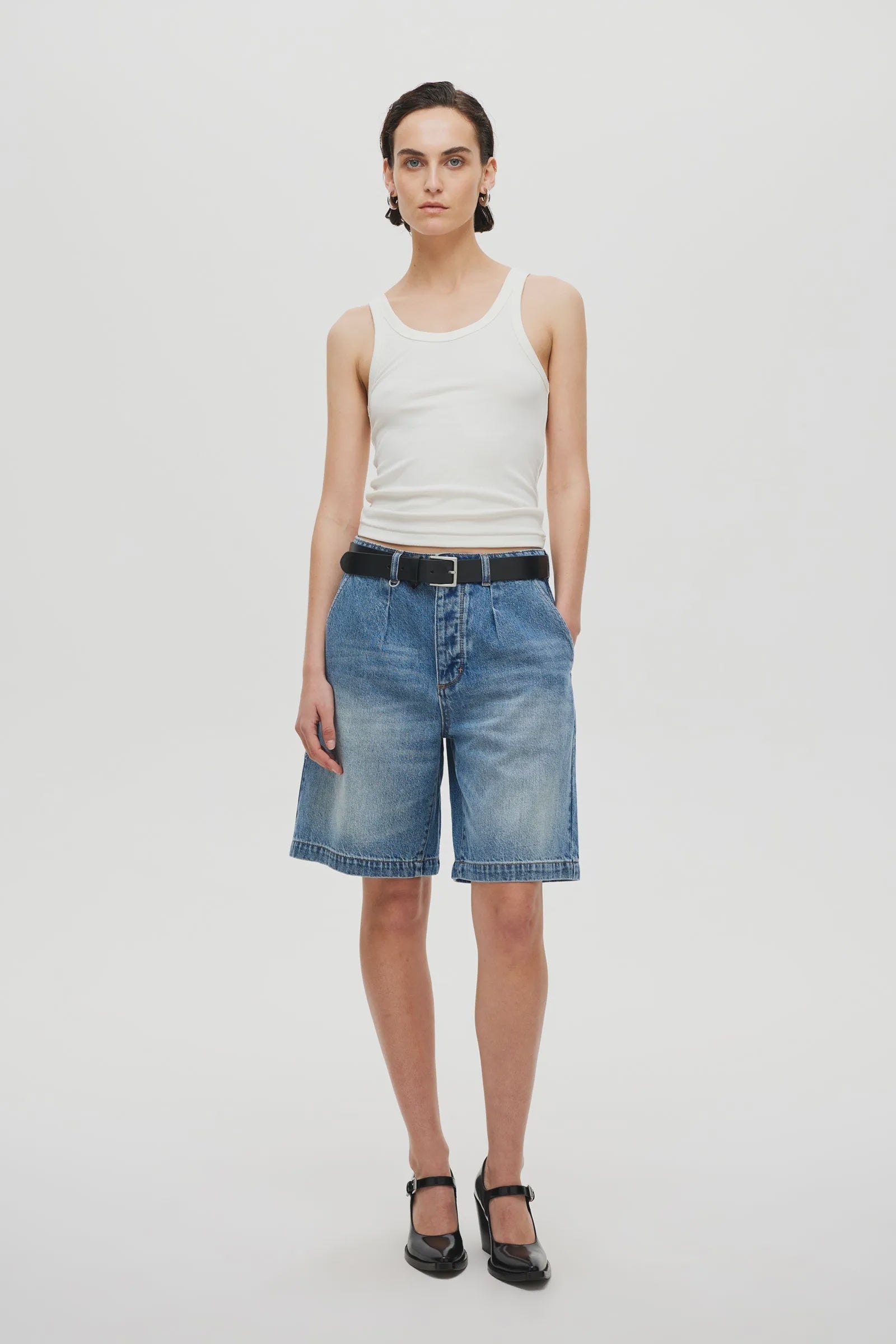 Neuw Echo Relaxed Short Sonic