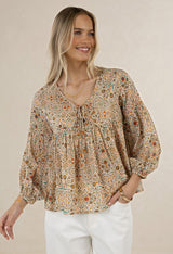 Lara Blouse Almond Print