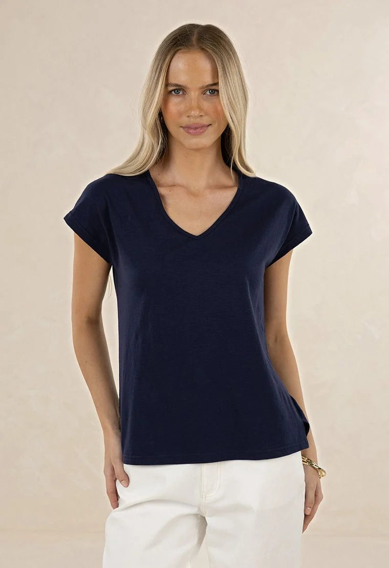 Must Have V Neck Tee Navy